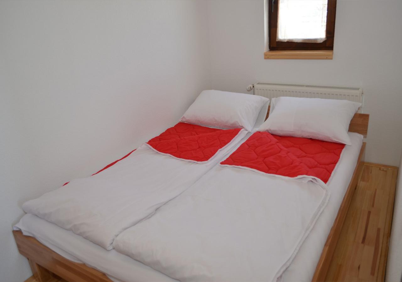 Bed and Breakfast Konoba Ognjiste Sokolac  Exteriér fotografie