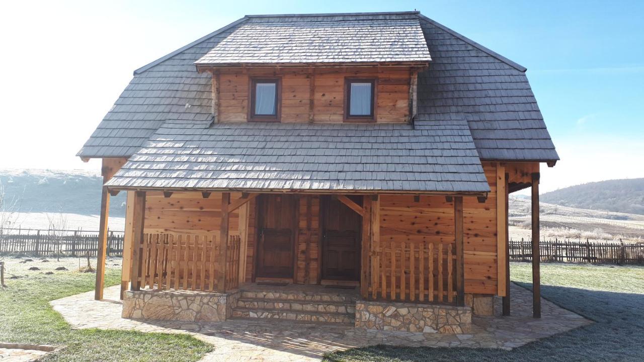 Bed and Breakfast Konoba Ognjiste Sokolac  Exteriér fotografie