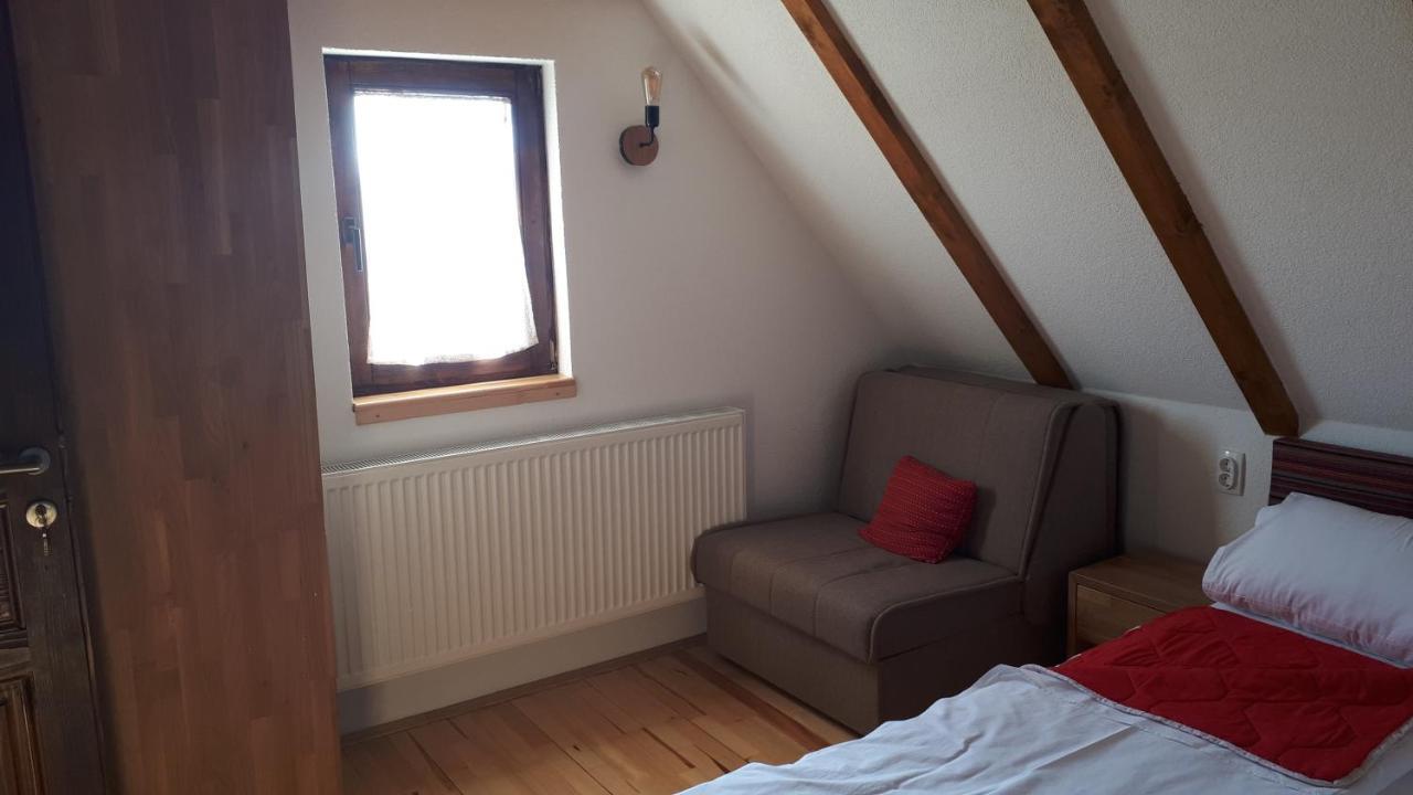 Bed and Breakfast Konoba Ognjiste Sokolac  Exteriér fotografie