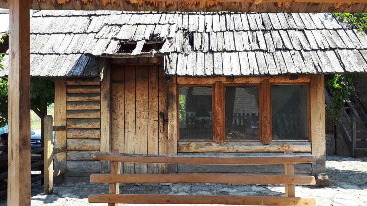 Bed and Breakfast Konoba Ognjiste Sokolac  Exteriér fotografie